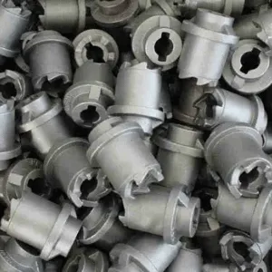 Apakah perbezaan antara casting keluli aloi dan casting keluli karbon